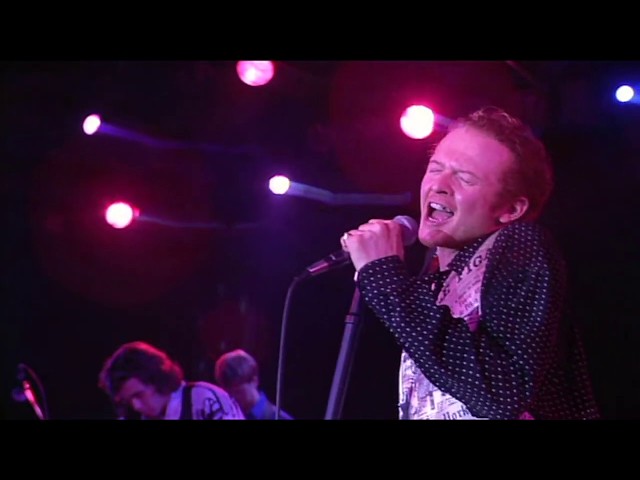 Simply Red - How Could I Fall (Live at Montreux Jazz Festival 1992)
