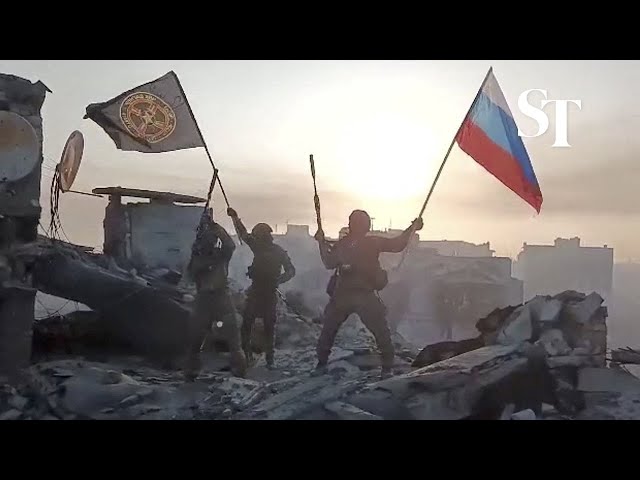 Ukraine troops seek to 'trap Russians in Bakhmut'