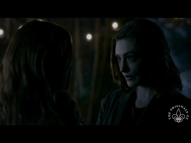 The Originals 5x12 Hope sees Hayley in the "other-side"