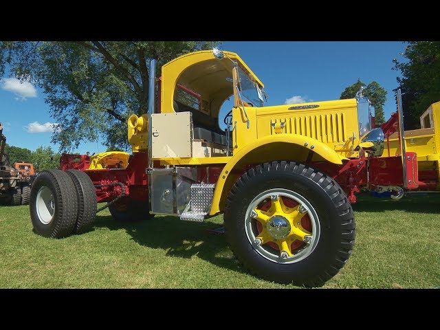 Antique Truck Show | Bonus Footage