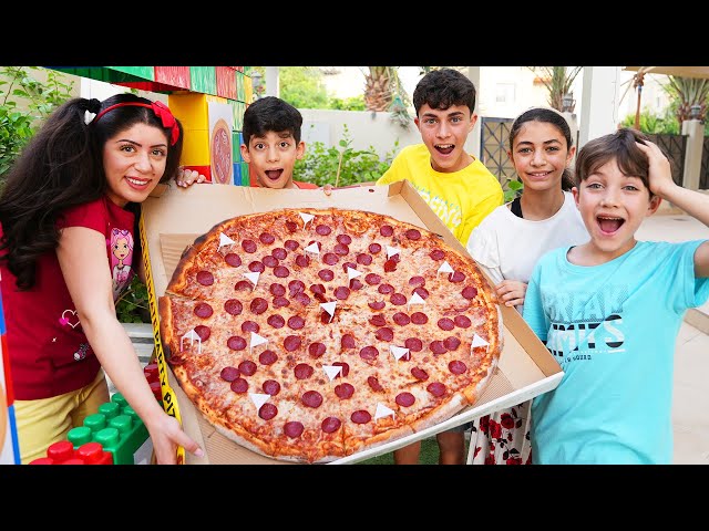 Jason and Friends Order The Largest Pizza in the World