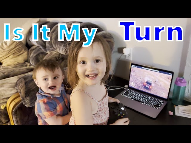 The Kids Try Gaming!!