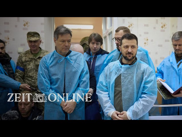 Ukraine: Robert Habeck und Wolodymyr Selenskyj besuchen Militärkrankenhaus