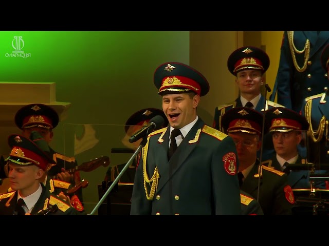Red Army Choir - On a sunny meadow (На солнечной поляночке)
