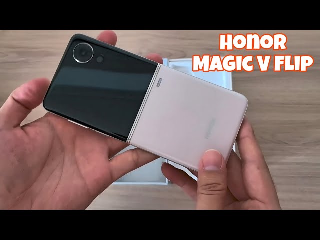 Honor Magic V Flip unboxing experience and First Impression