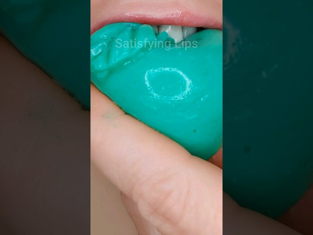 ASMR Satisfying Eating Green Jelly Apple #asmr #mukbang #asmreating