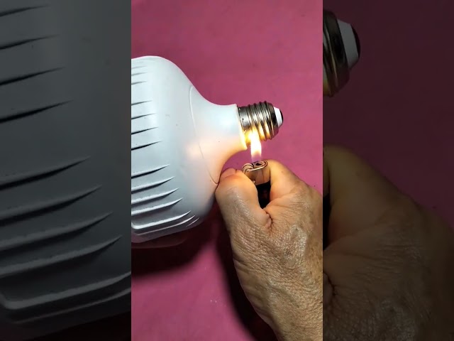 Mẹo tháo bóng đèn sửa chữa quá dễ