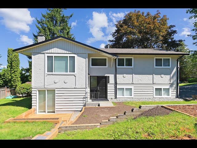 13487 112a Ave Surrey - MLS# R2896640 - Fern Abercromby The Abercromby & Robinson Real Estate Group