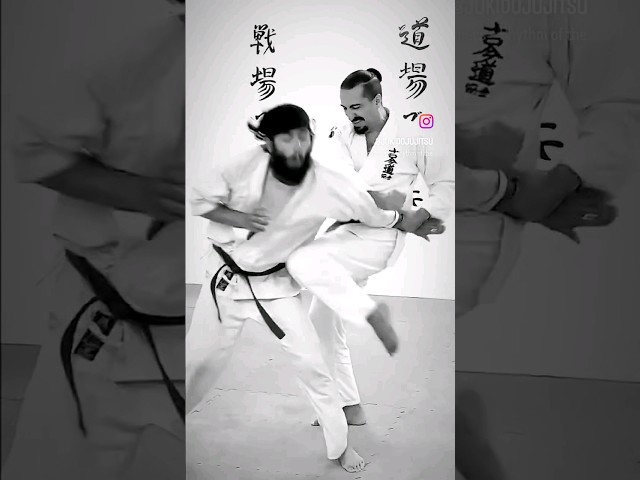 Strike & Strangle • Kata-ha Jime 🔥 #jujitsu #jiujitsu #karate #judo #strikes #chokes #jujutsu #atemi