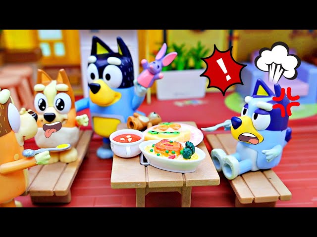 Bluey Learned to Share Love with Baby Bingo - Pretend Play with Bluey Toys | Fun Kids' Story