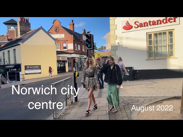 Norwich England 🏴󠁧󠁢󠁥󠁮󠁧󠁿 city centre walk , Saturday evening 2022