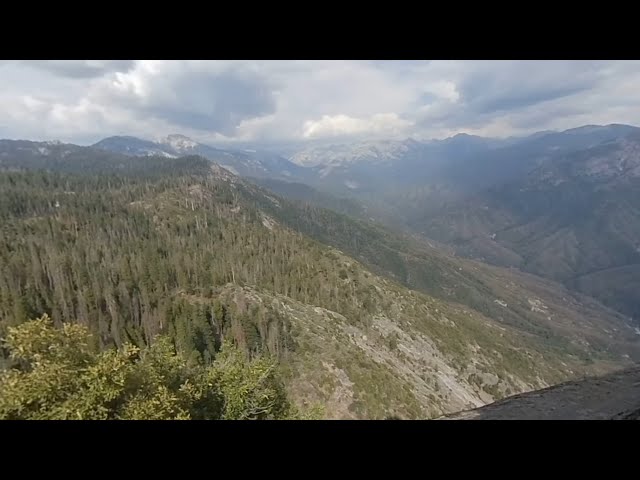 Sequoia National Park - Moro Rock VR180