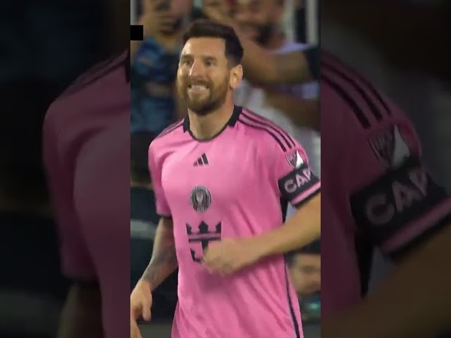 IT JUST HAD TO BE HIM 🤩🔥 #football #sports #shortvideo