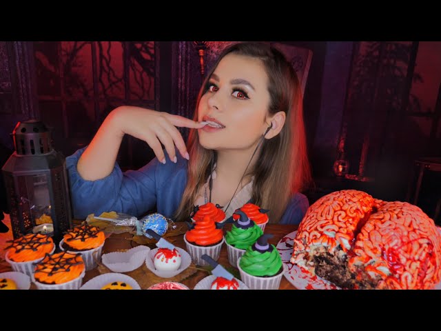 EXTREMELY DELICIOUS 🎃🩸 | Visiting the Vampire Queen | ASMR Eating Halloween food | mukbang