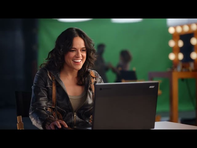 Google Chromebook | Are you gaming on a Chromebook? | Michelle Rodriguez