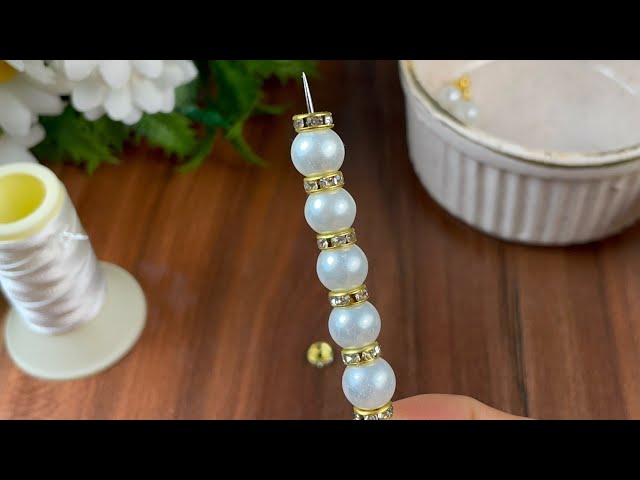 Beadwork Decoration Making / Brooch Jewelry Models / Handcraft Bead Types