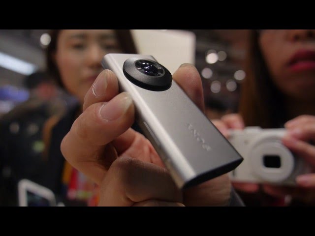 Sony Xperia Eye, a Tiny 180degree 4K Camera with only 1 Hour Battery Life