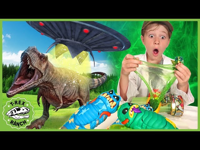 Dinosaurs vs Aliens! Search for Treasure X Aliens Toys with T-Rex Dinosaur Escape for Kids