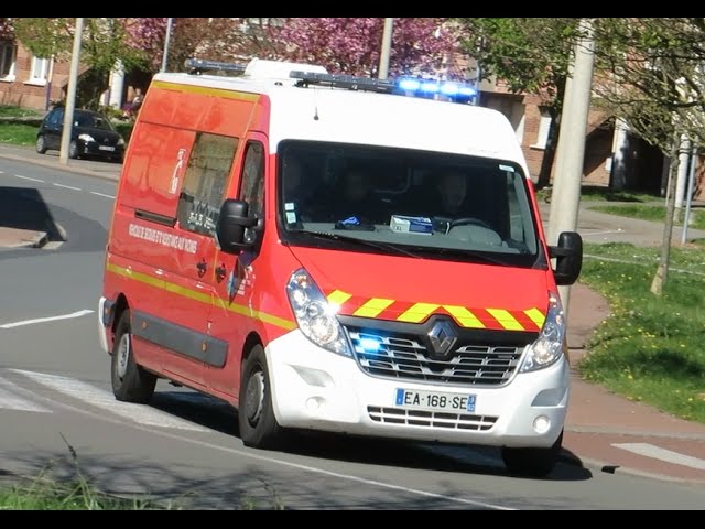 Sapeurs Pompiers PAS-DE-CALAIS Ambulance en urgence // Calais Fire Dept. ambulance responding