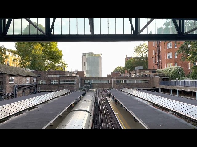 London Underground District Line: Earl’s Court
