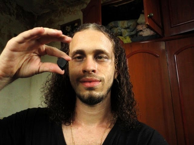 Alex-Musicman - Debuting the Dunlop Jazz III John Petrucci Signature pick