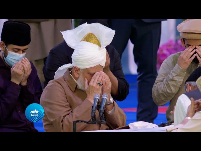 Hazrat Mirza Masroor Ahmad (aba) - Patience & Prayer Strengthens Faith