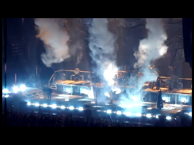 Rammstein LIVE - 2010.12.11 - Madison Square Garden, New York, USA [FULL]