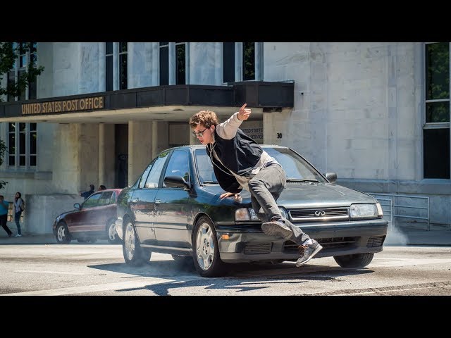 Baby Driver "Running Scene" (1080p)