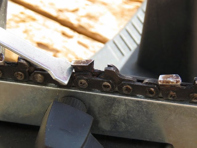 Buffalo Corp. ECSS electric sharpener to sharper - refurbish bad chainsaw blades