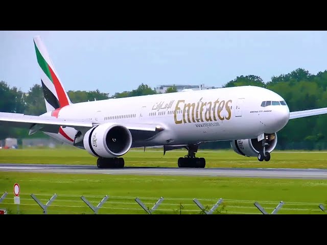 Landing in Hamburg Germany 😉🛬Boeing 777 31HER - Emirates Landing