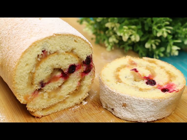 Delicious biscuit roll I apples and berries for 15 minutes you will cook it every day