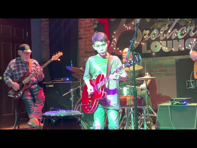 12 year-old guitarist Max Stakolich and Friends "Going o the River" in Lakewood, Ohio 12/29/22