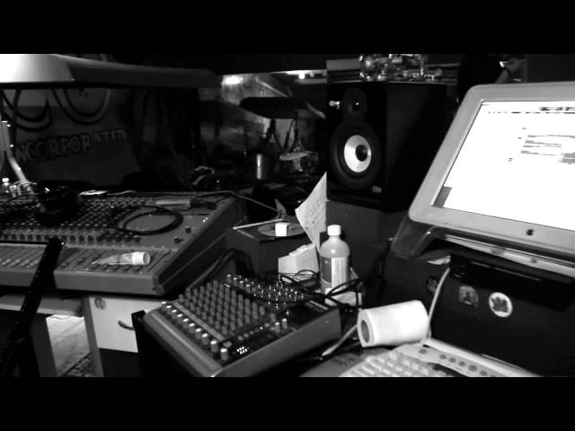 Lazeevil x KAi Sky Walker "Lights Out" Studio Session BTS