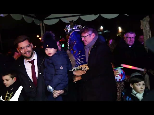Hachnoses Sefer Torah First Night Chanukah In Manchester England