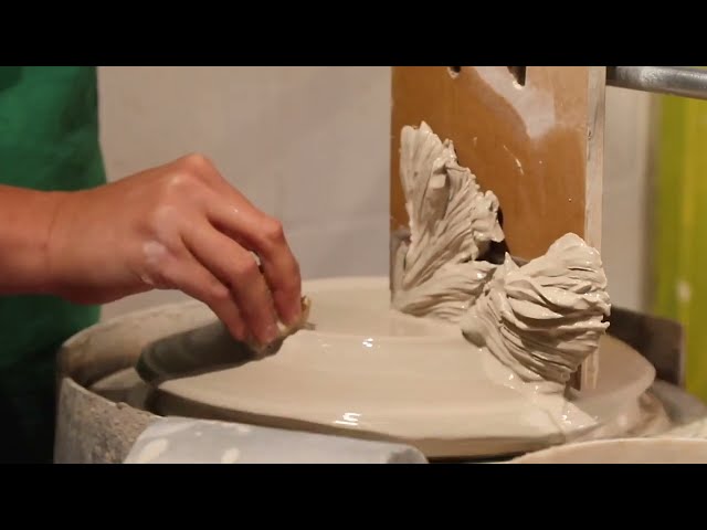 How to Use a Jigger to Make a Plate | DEB SCHWARTZKOPF