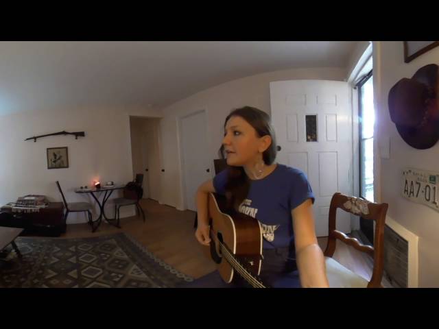 Kelsea Waldon "You Can Have It" (360 Living Room Performance)