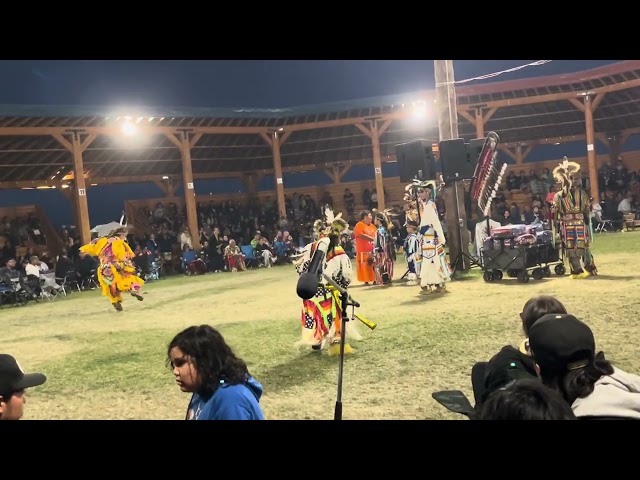 Mens Grass Special @ Mosquito Powwow 2023 (Song 4 top 4)