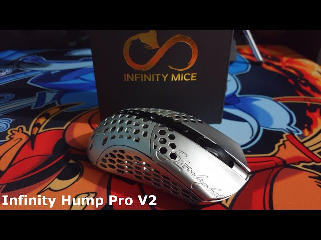 InfinityMice Infinity Hump Pro V2, The Duel Mouse Pad and Sapphire Dot Skates - Quick Look Review