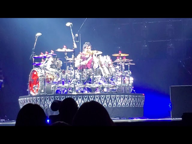The best drum solo in the history of mankind Alex de Mana