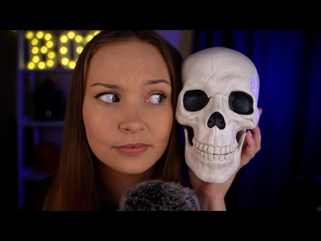 ASMR Halloween Triggers 🎃 Tapping and Scratching
