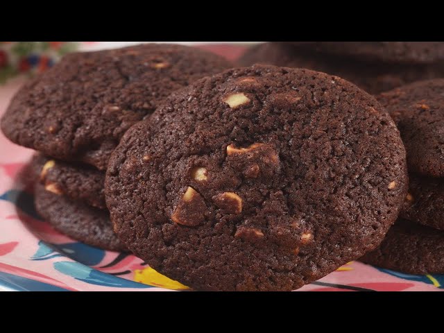 Chocolate Peanut Cookies Recipe Demonstration - Joyofbaking.com