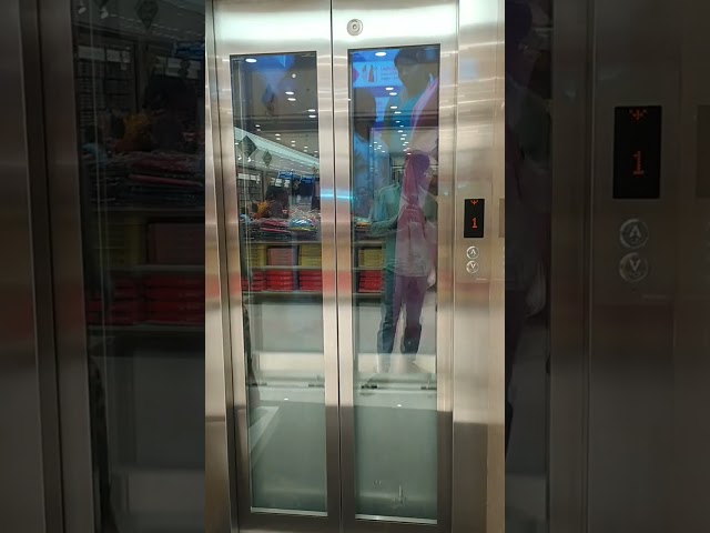 shopping mall lift #shorts #passenger #elevator