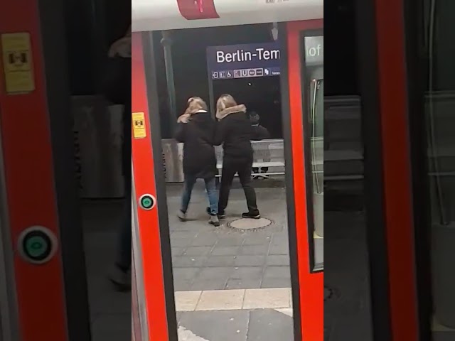 Abfahrtsignal von einer BR 481 || S-Bahn Berlin