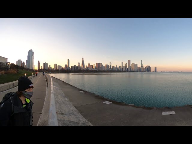 Chicago Lake Front - Chicago Skyline Sunset (Hike 360° VR Video)