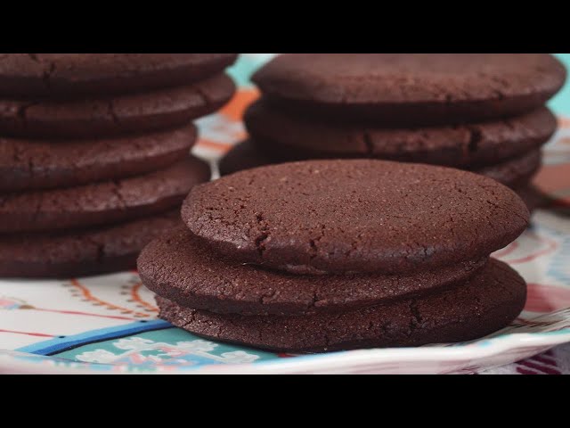 Chocolate Wafers Recipe Demonstration - Joyofbaking.com