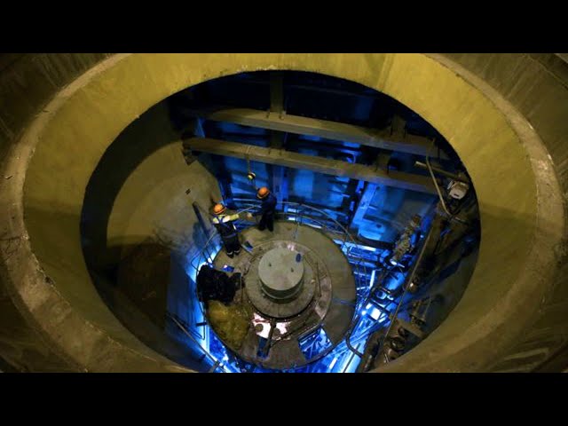 Bizarre Radioactive fluorescence inside the nuclear reactor