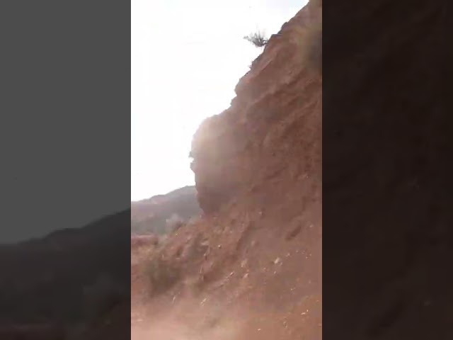 Canyon Gap Fail ~ Fall in Canyon ~ speed check gone wrong. MTB canyon crash