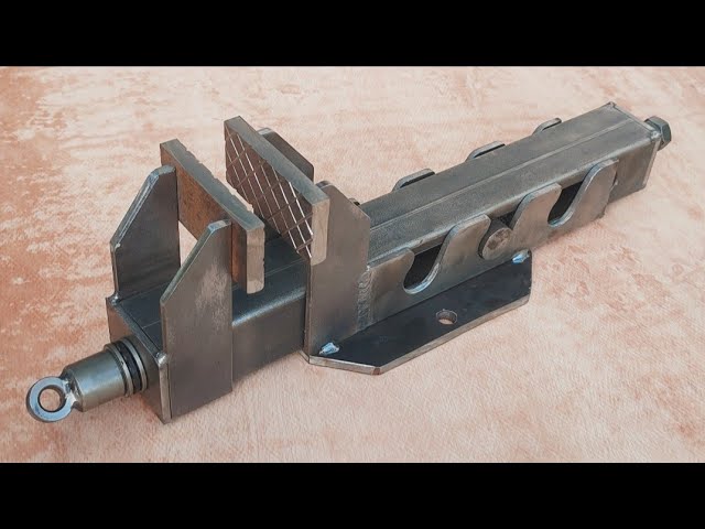 only a few welders know how to make iron vise | DIY metal vise
