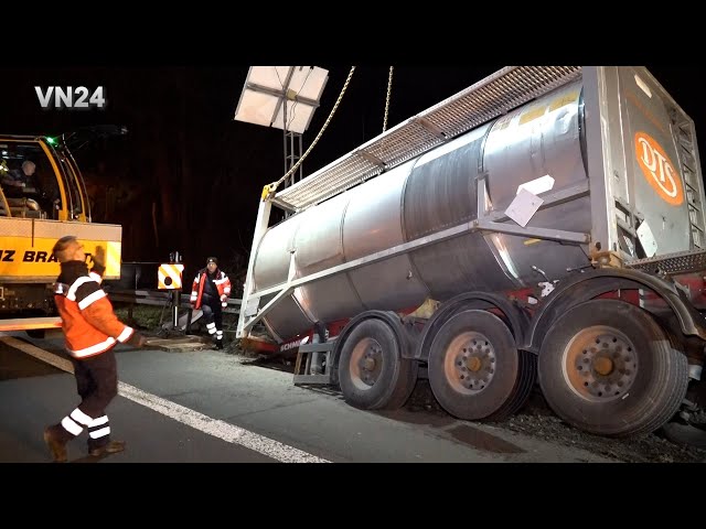 24.01.2024 - VN24 - Zugmaschine verliert Tankauflieger mitten auf der Autobahn A1 bei Hamm