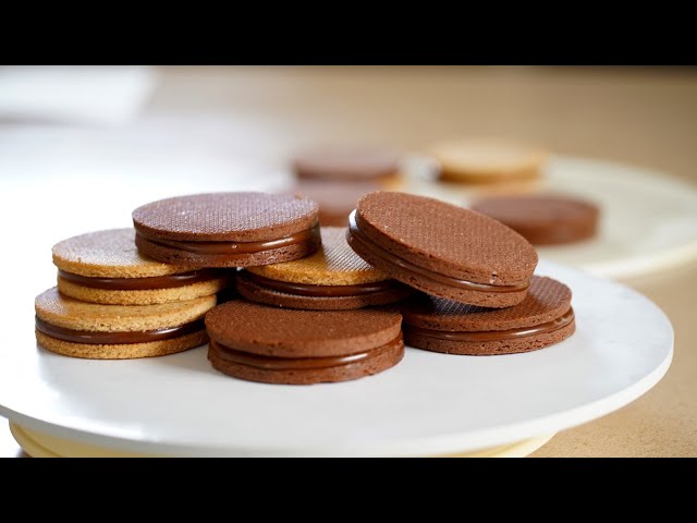 Chocolate Caramel Sandwich cookies – Bruno Albouze